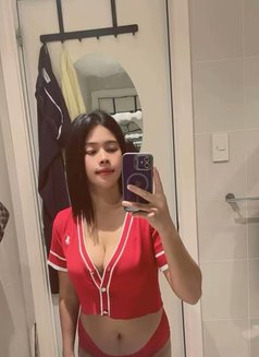 Sweetie - escort in Manila Photo 7 of 8