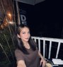 Sweetie Fox - Acompañantes transexual in Makati City Photo 6 of 9