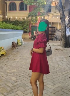 Full service independently and webcam - escort in Kochi Photo 1 of 2