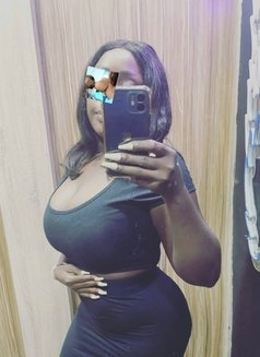 Sweetie - masseuse in Abuja Photo 1 of 1