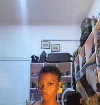 Sweetlil - puta in Lagos, Nigeria