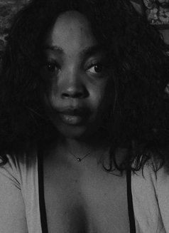 Sweetpussy - escort in Doha Photo 3 of 3