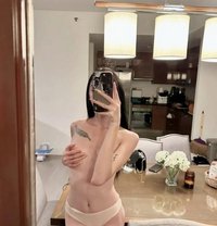 Sweettattooedangel - Transsexual escort in Makati City