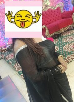 sweety Independent bhabhi - adult performer in New Delhi Photo 16 of 16