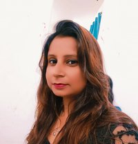 Sweety cam &real meet banglore - puta in Bangalore Photo 1 of 3
