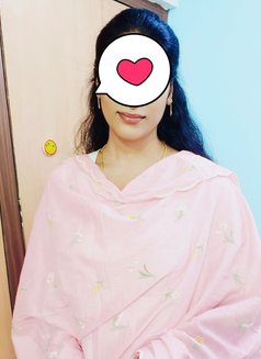 Sweety - escort in Hyderabad Photo 1 of 1