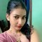 Sweety - puta in Hyderabad Photo 3 of 3