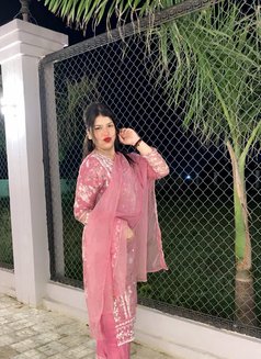 Sweety - escort in New Delhi Photo 4 of 4