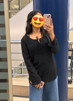 Sweety - escort agency in Noida Photo 4 of 5