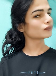 Sweety - Transsexual escort in Hyderabad Photo 4 of 4