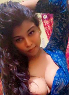 Sweety - Transsexual escort in Hyderabad Photo 2 of 4