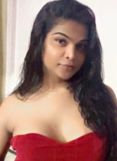 Sweety - Transsexual escort in Hyderabad Photo 3 of 4