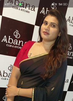 Sweety - Transsexual escort in Hyderabad Photo 1 of 7