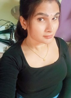 Sweety - Transsexual escort in Hyderabad Photo 6 of 7