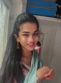 Sweety - Transsexual escort in Hyderabad Photo 2 of 3