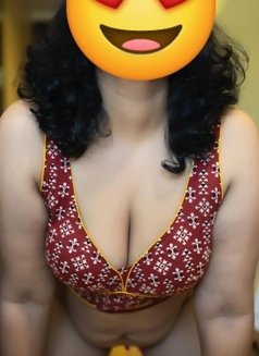 Sweety❣️Only Cam Queen🧿 - escort in New Delhi Photo 2 of 7