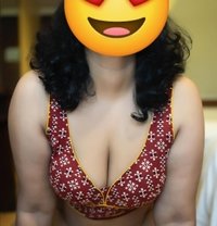 Sweety❣️ Cam Queen🧿 - escort in New Delhi Photo 1 of 5