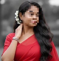 Sweety Roy (Real Meet or Cam Show) - puta in Hyderabad