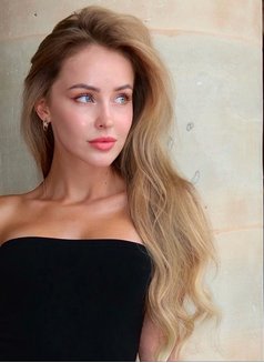 Lina from Russia - escort in Bangkok Photo 6 of 28