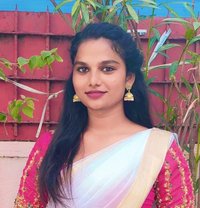 Sweety Young Model Trans Queen - Transsexual escort in Chennai Photo 8 of 8