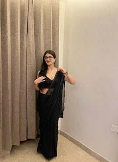 Sweta Best Genuine Service - escort in Hyderabad Photo 2 of 3