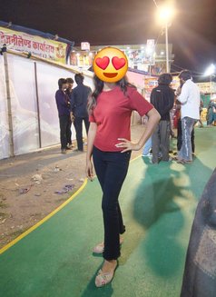 Sweta (Cam & Meet) - puta in Candolim, Goa Photo 1 of 3