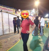 Sweta (Cam & Meet) - puta in Candolim, Goa