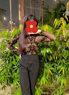 Sweta Cam Show Available 24/7 Escort Ser - escort in New Delhi Photo 2 of 4