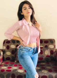 Sweta Singh Hii Profile Call Girl - puta in Hyderabad Photo 1 of 4