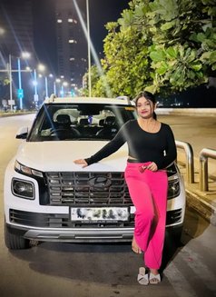 Sweta Singh Hii Profile Call Girl - puta in Hyderabad Photo 3 of 4