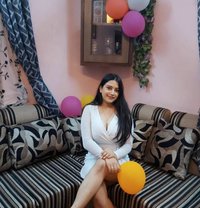 Sweta - puta in Nagpur