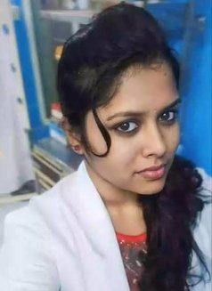 Swetha - escort in Chennai Photo 1 of 1