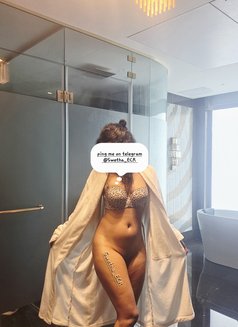 Swetha - escort in Chennai Photo 4 of 7