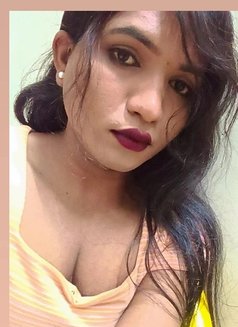 Swetha cd - Transsexual escort in Hyderabad Photo 2 of 5