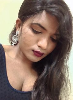 Swetha cd - Transsexual escort in Hyderabad Photo 4 of 5