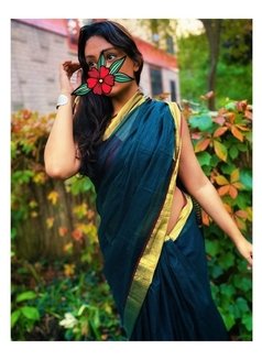 Swetha - Transsexual escort in Kochi Photo 3 of 3