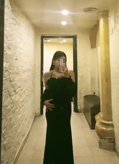 Swikriti for meet and pay genuine servic - escort in Kathmandu Photo 2 of 2