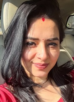 Swingersclubindia - escort in New Delhi Photo 1 of 2