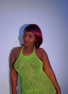 Swit Maya - puta in Riyadh Photo 2 of 4