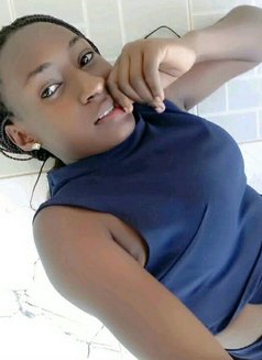 Swty - puta in Yiwu Photo 2 of 2