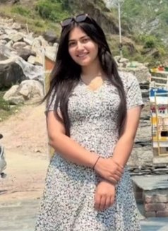 Swwety Gupta - escort in Ahmedabad Photo 4 of 15