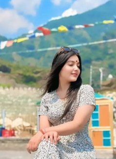 Swwety Gupta - escort in Ahmedabad Photo 5 of 15