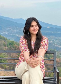 Swwety Gupta - escort in Ahmedabad Photo 10 of 15