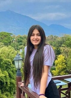 Swwety Gupta - escort in Ahmedabad Photo 11 of 15