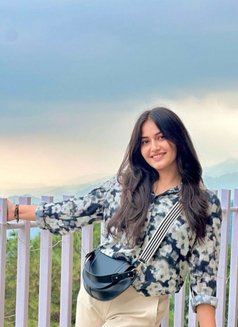 Swwety Gupta - escort in Ahmedabad Photo 12 of 15