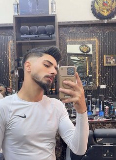 Sy Master - Male escort in Beirut Photo 2 of 5