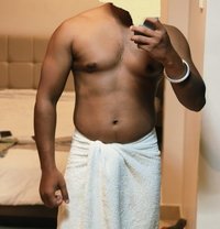 Syan - Male escort in Kolkata