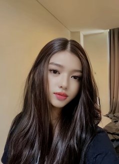 Syasa Evalina Shemale - Transsexual escort in Jakarta Photo 4 of 5