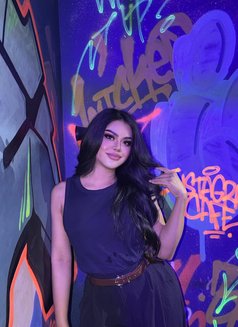 Sydney Lady Boy - masseuse in Dubai Photo 8 of 9