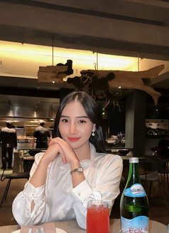 Syifa - escort in Singapore Photo 3 of 9